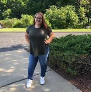 Meet your Posher, Allie